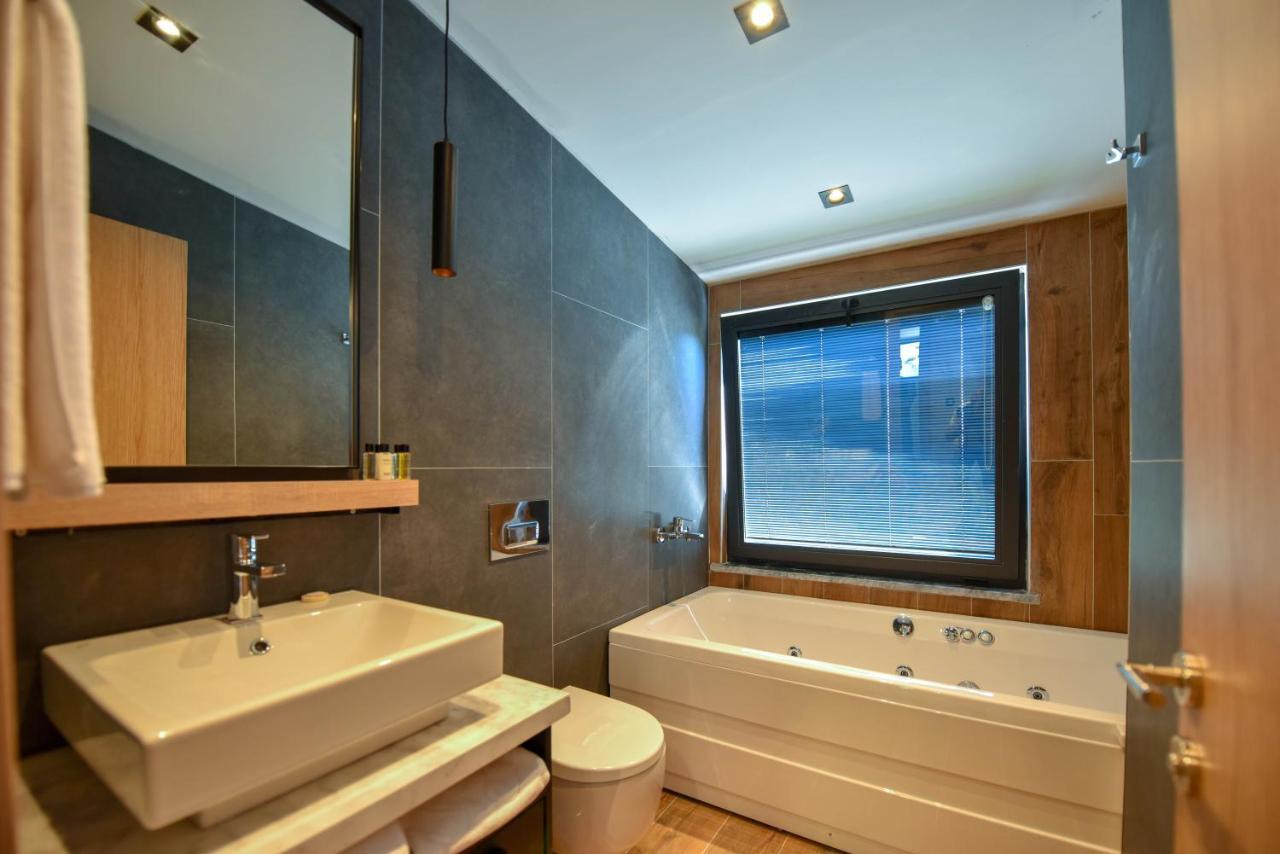 Casa Luxury Hotel 교젝 외부 사진